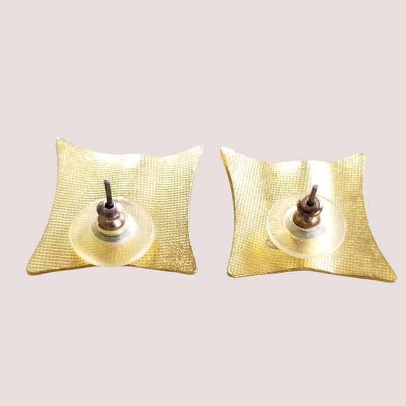 Vintage Gold Metallic Enamel Pierced Post Earrings - Picture 8 of 15